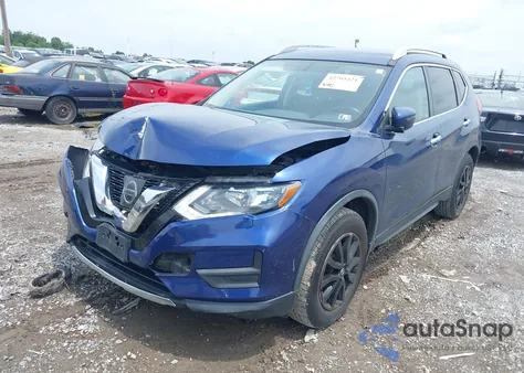 2017 Nissan Rogue Sv z USA, uszkodzony, nr VIN JN8AT2MV7HW027836